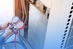 美的中央空調維修